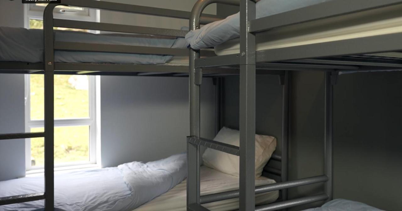 Ben Lettery Hostel Ballynahinch Eksteriør bilde