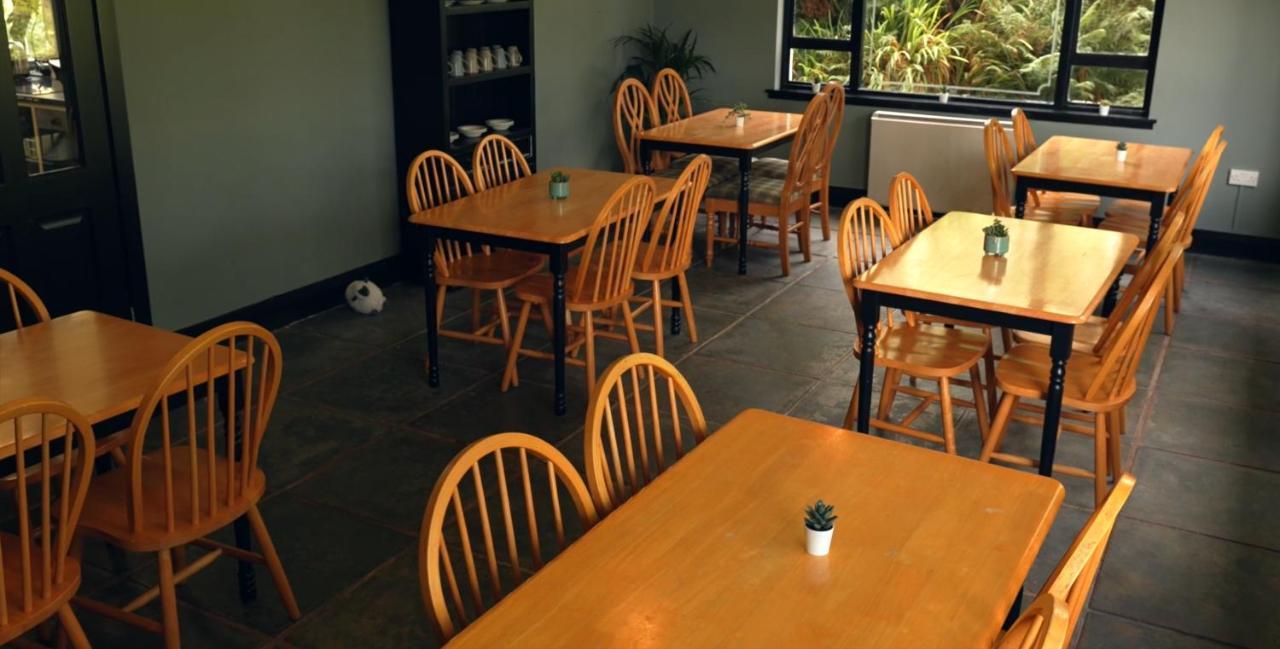 Ben Lettery Hostel Ballynahinch Eksteriør bilde