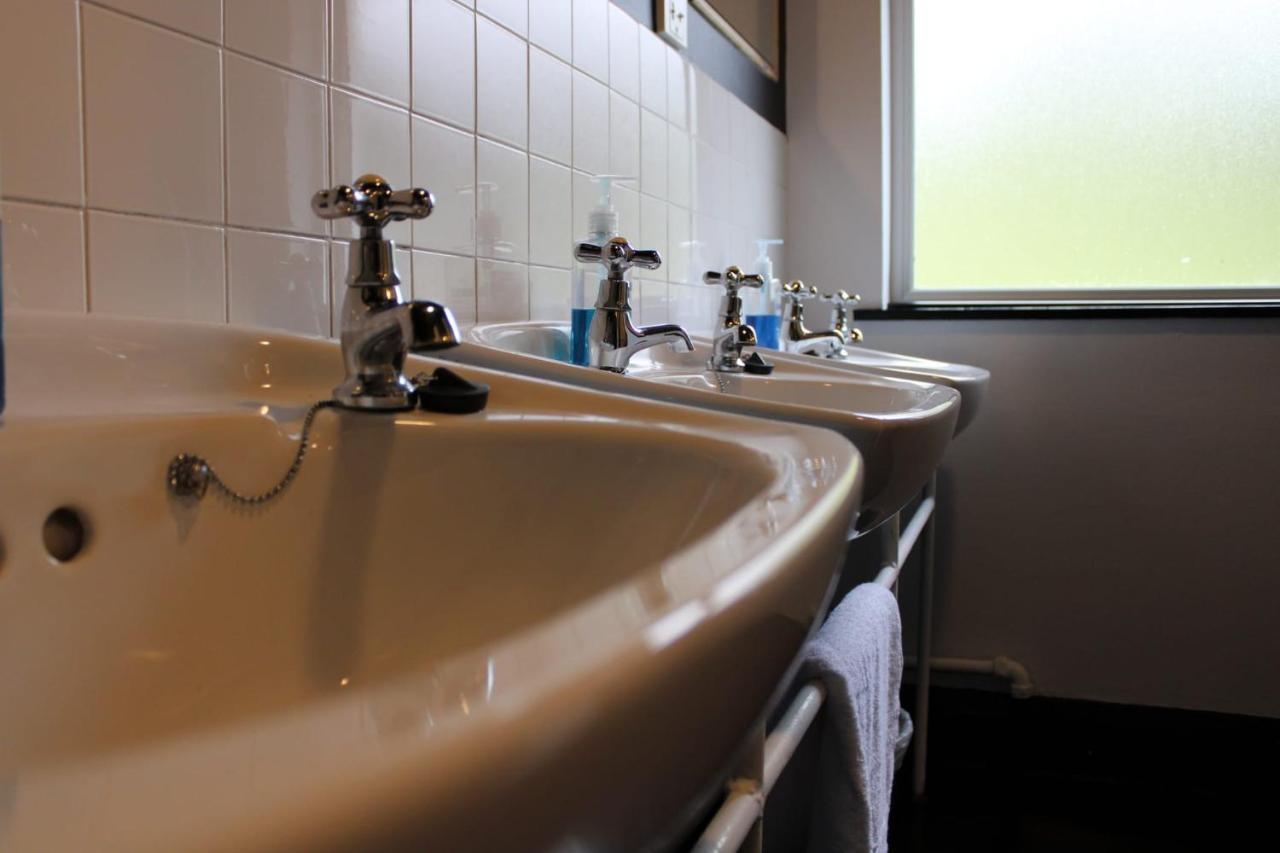 Ben Lettery Hostel Ballynahinch Eksteriør bilde