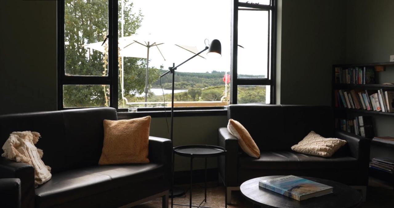 Ben Lettery Hostel Ballynahinch Eksteriør bilde