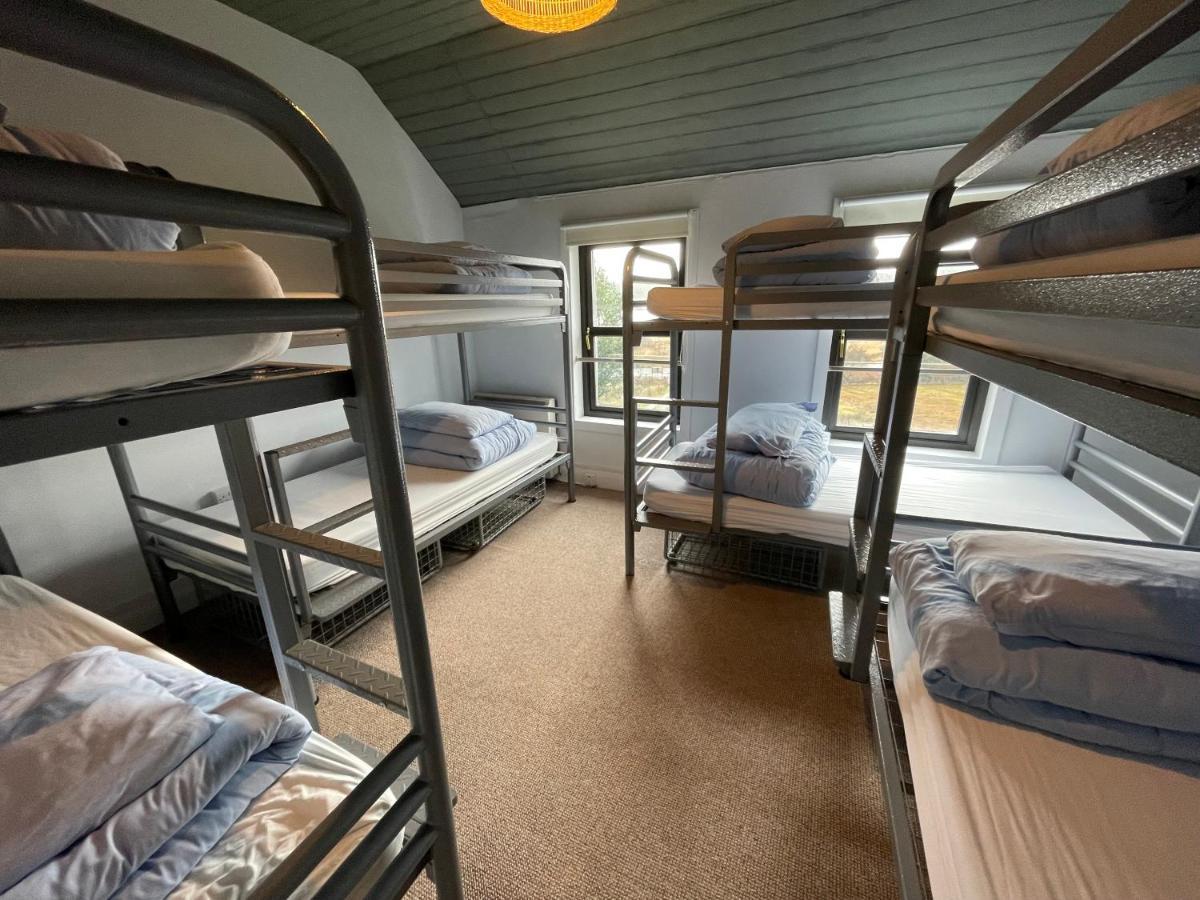 Ben Lettery Hostel Ballynahinch Eksteriør bilde