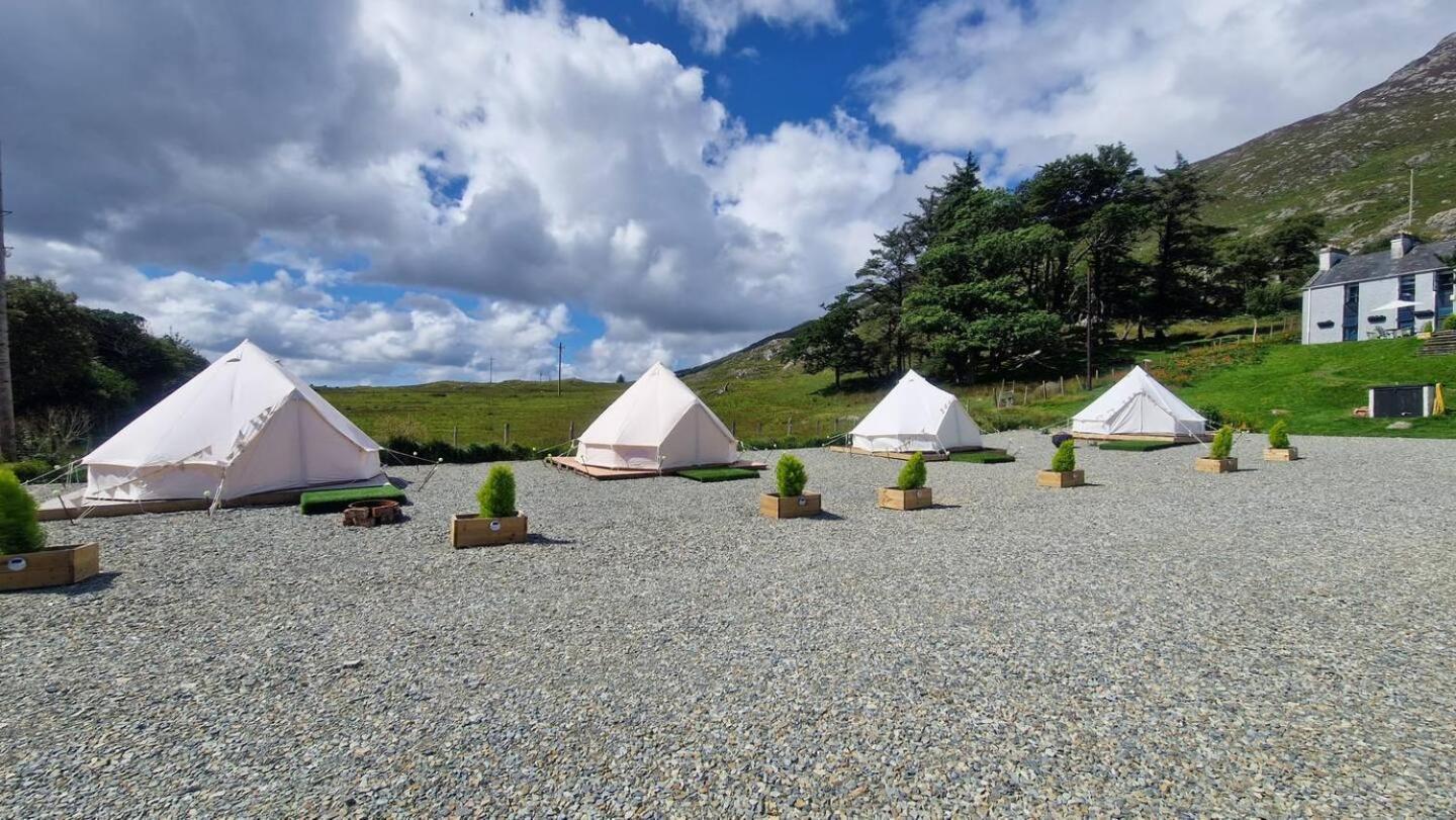 Ben Lettery Hostel Ballynahinch Eksteriør bilde