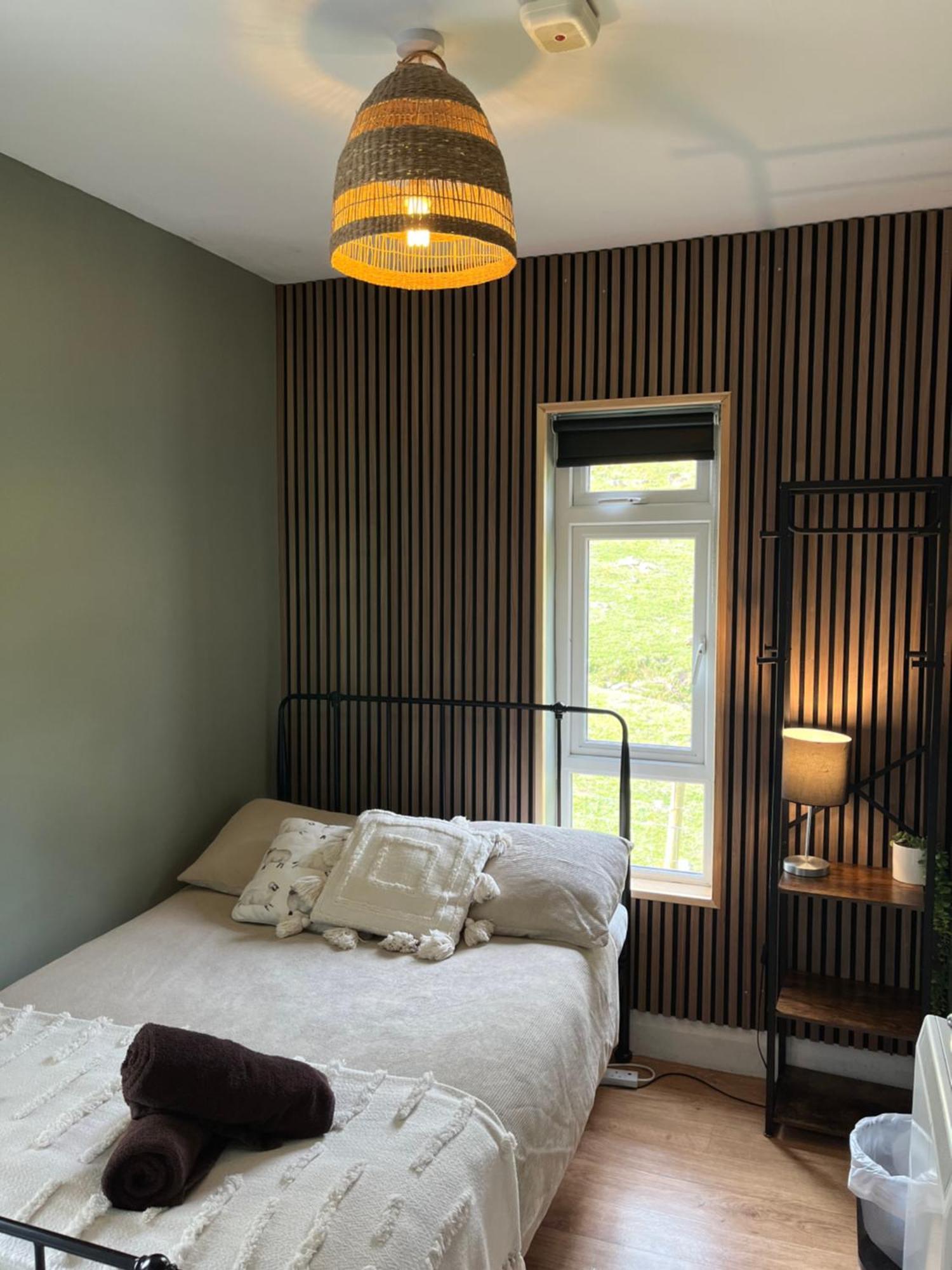 Ben Lettery Hostel Ballynahinch Eksteriør bilde