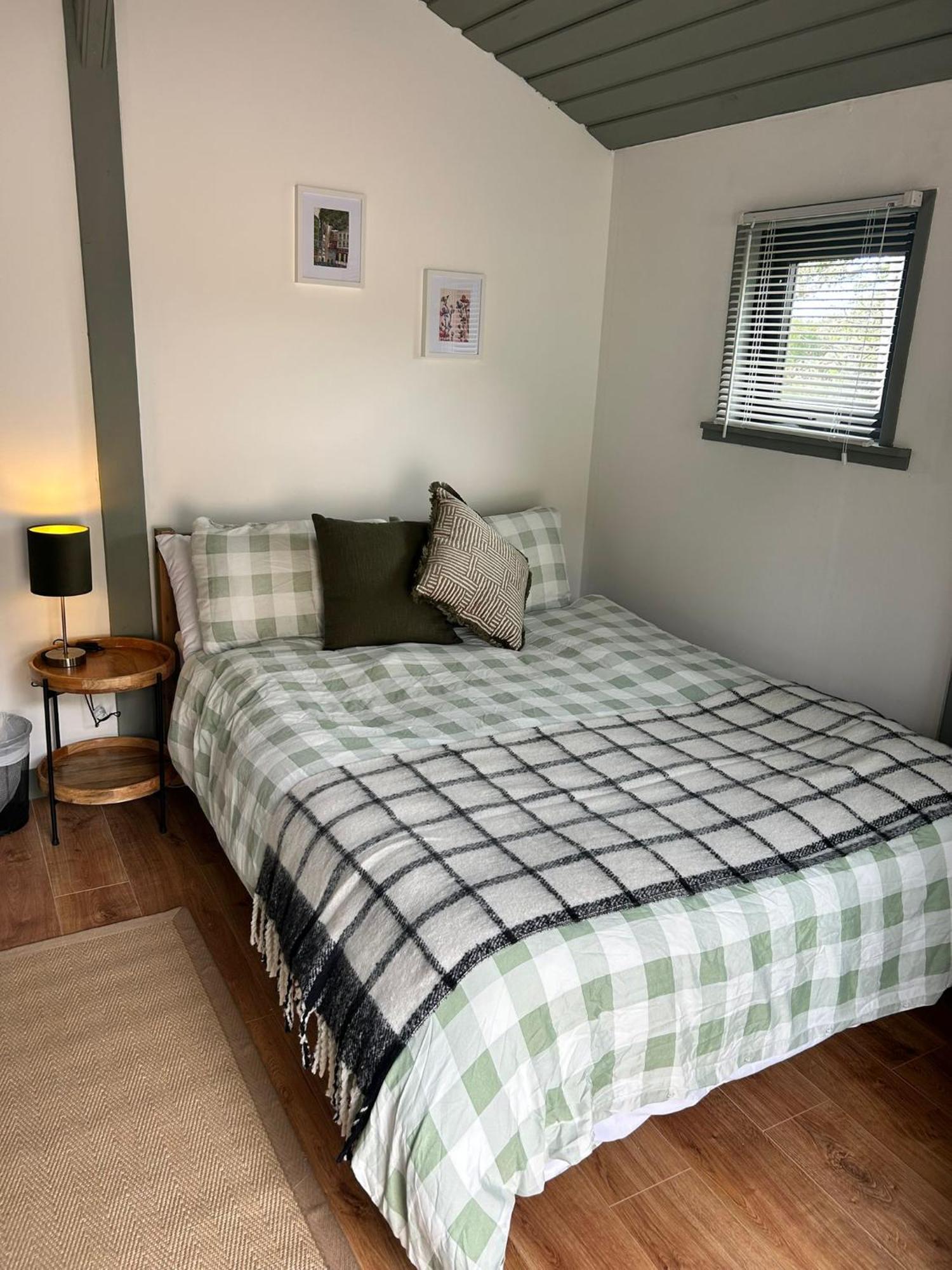Ben Lettery Hostel Ballynahinch Eksteriør bilde