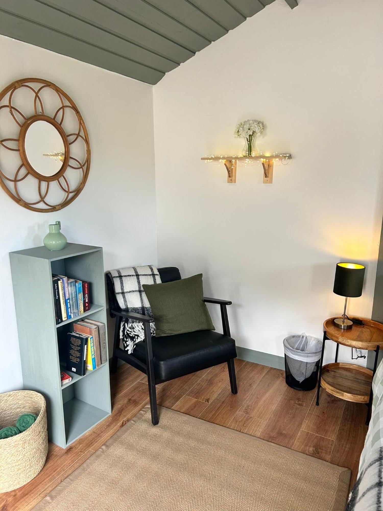 Ben Lettery Hostel Ballynahinch Eksteriør bilde